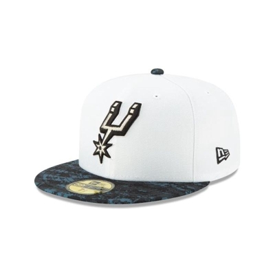 White San Antonio Spurs Hat - New Era NBA 2019 NBA Authentics City Series Holiday Pack 59FIFTY Fitted Caps USA9175306